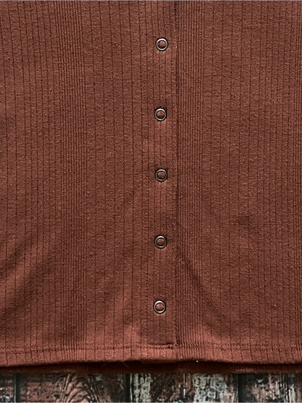 American Eagle Outfitters Rust Brown Ribbed Snap-Front Long Sleeve Top - Picture 5 of 7